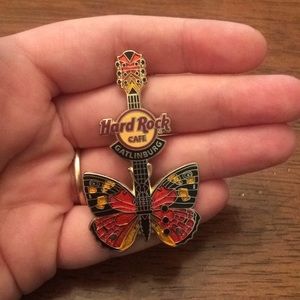 Hard Rock Cafe Shakira pin